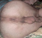 попа голая без трусов